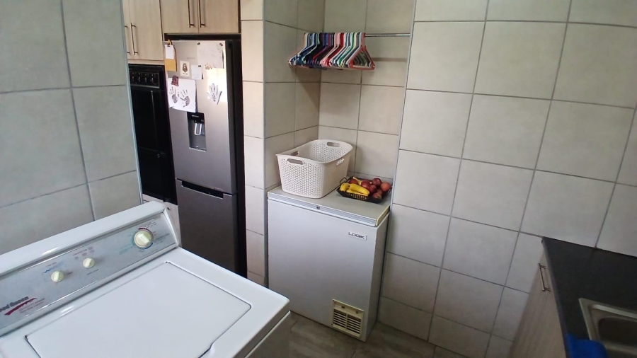 3 Bedroom Property for Sale in Fichardt Park Free State